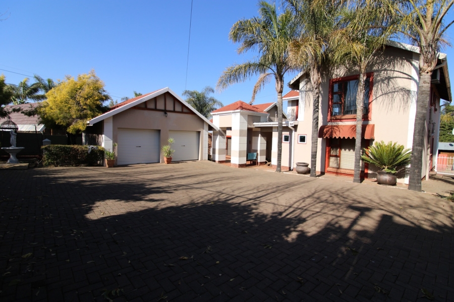 3 Bedroom Property for Sale in Heuwelsig Free State